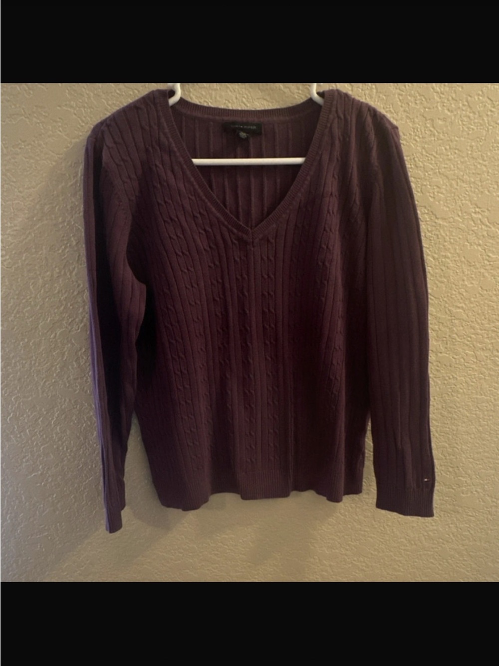Tommy Hilfiger Women's V-Neck Cable Knit Sweater - Deep Plum